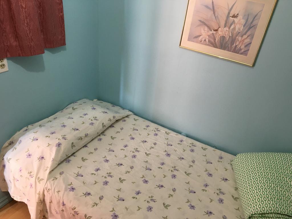 Turtle Hostel Виктория Екстериор снимка